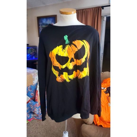 NWOT MAGICMK WOMENS HALLOWEEN OFF THE SHOULDER TOP - Picture 1 of 3